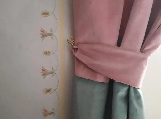 Paca Casa Rural. Arts And Landscape In Asturias 度假居