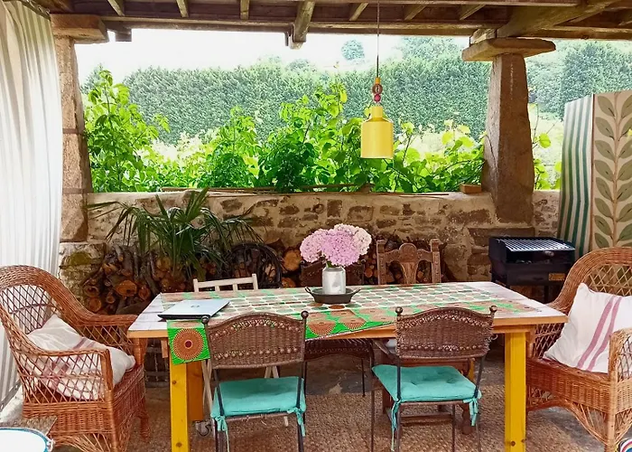 Paca Casa Rural. Arts And Landscape In Asturias *