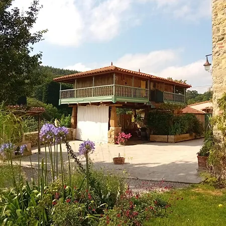 Paca Casa Rural. Arts And Landscape In Asturias Vakantiehuis