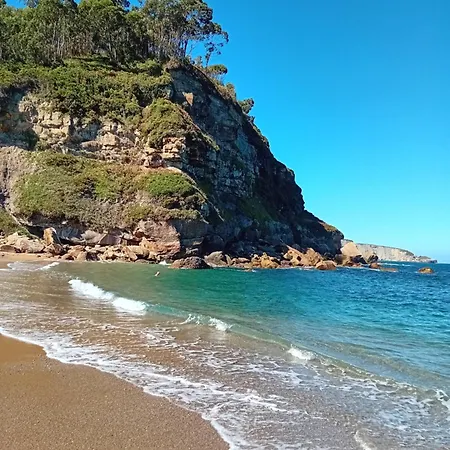 Paca Casa Rural. Arts And Landscape In Asturias Χιχόν