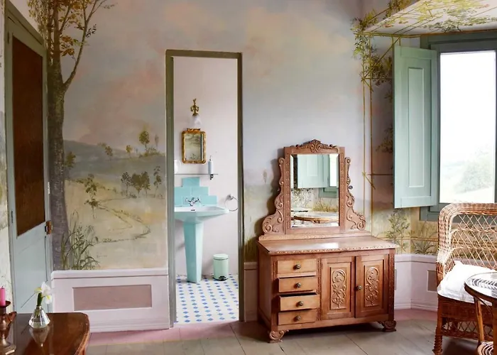 Feriehus Paca Casa Rural. Arts And Landscape In Asturias