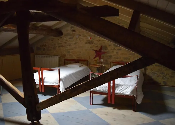 Paca Casa Rural. Arts And Landscape In Asturias Feriehus Gijón