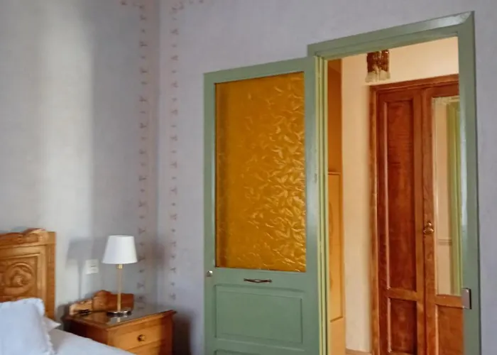 Paca Casa Rural. Arts And Landscape In Asturias