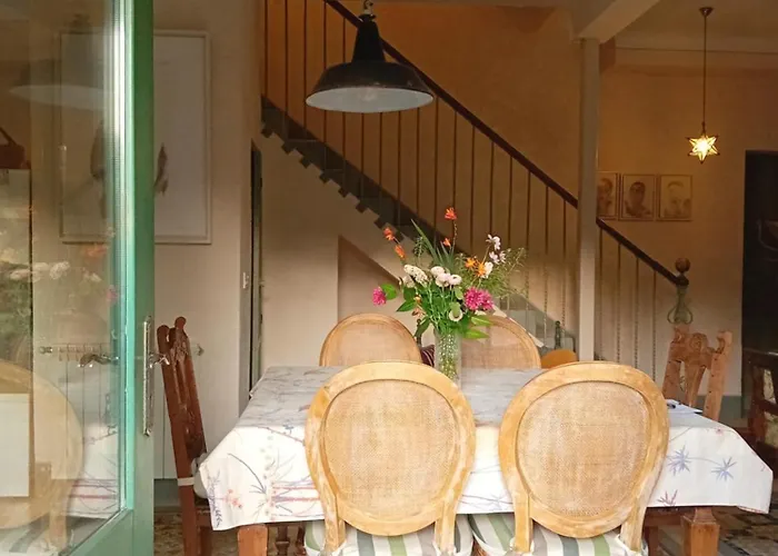 Paca Casa Rural. Arts And Landscape In Asturias *