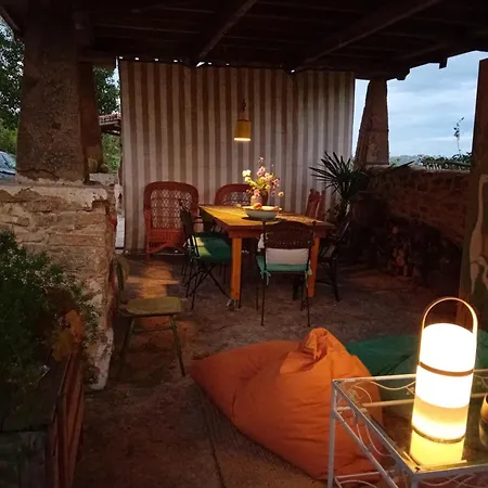 Vakantiehuis Paca Casa Rural. Arts And Landscape In Asturias *